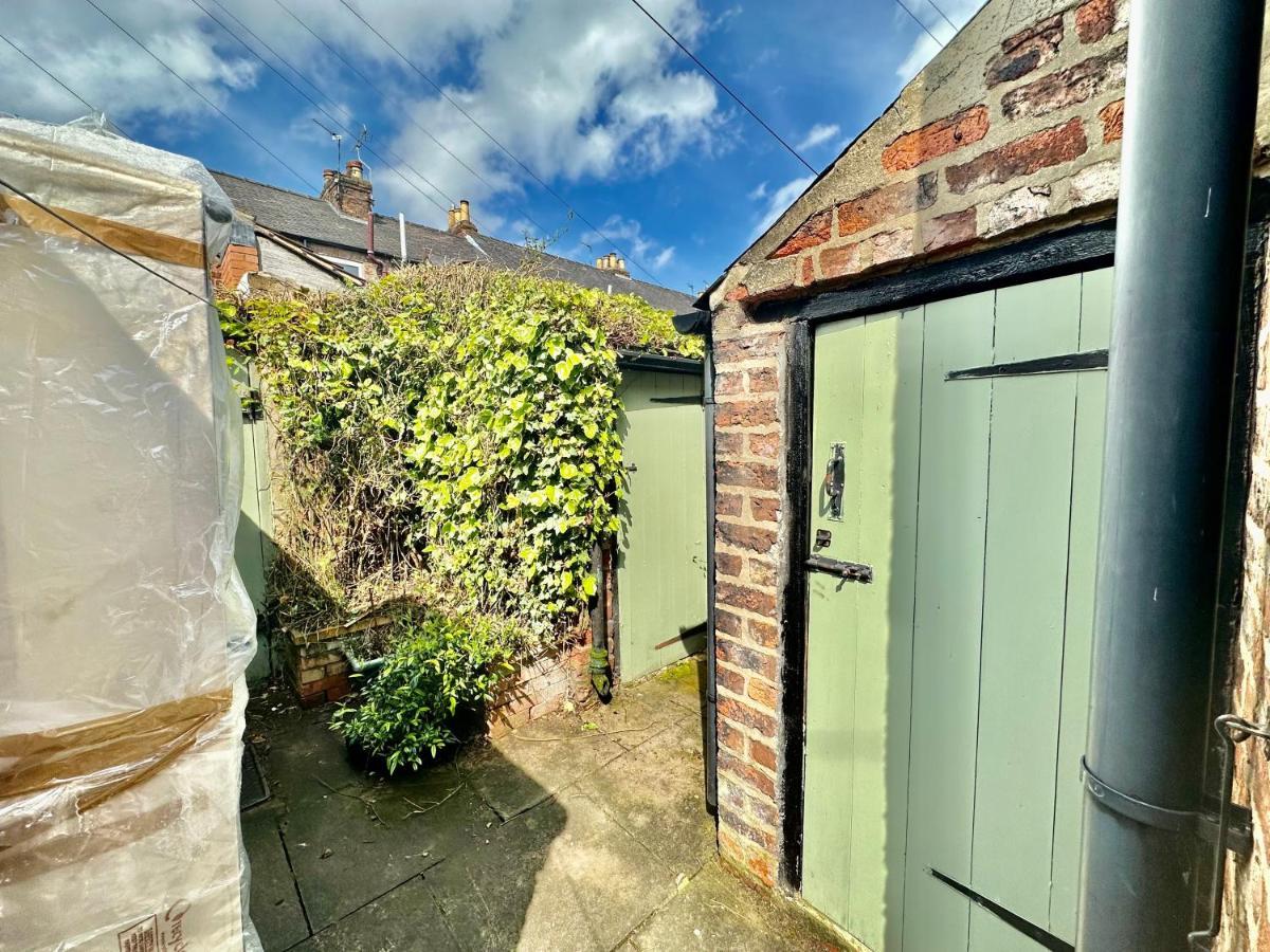 Villa Creaking York Exterior foto